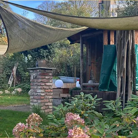 Апартаменты Becker Deck 2